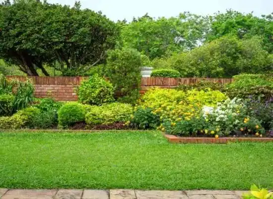 landscaping services Pevely